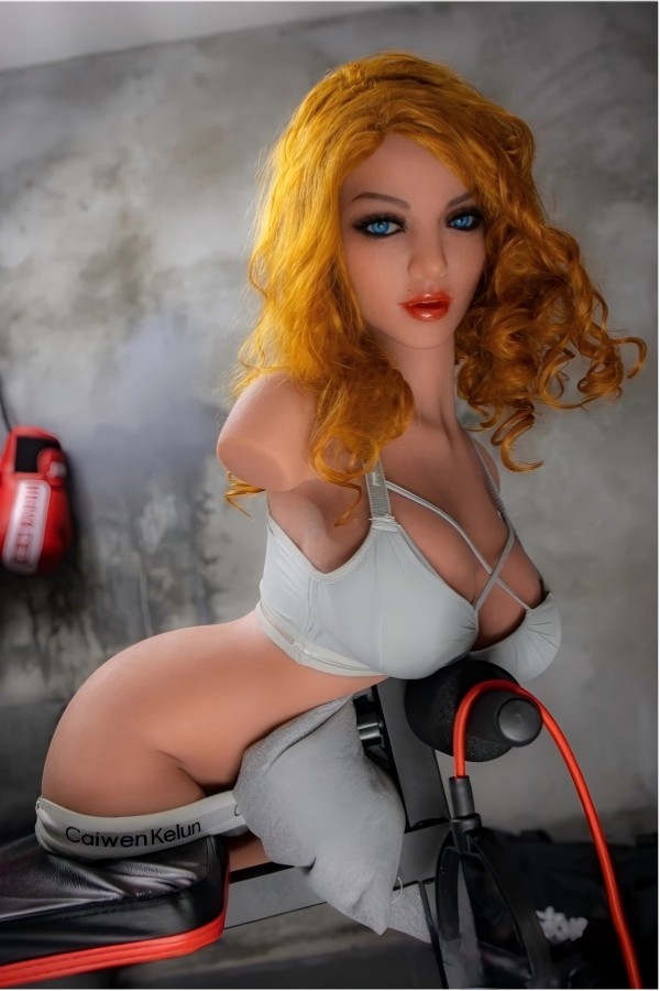 Eloisa-Big-Boos-Small-Ass-Torso-Sex-Doll-with-Head-6