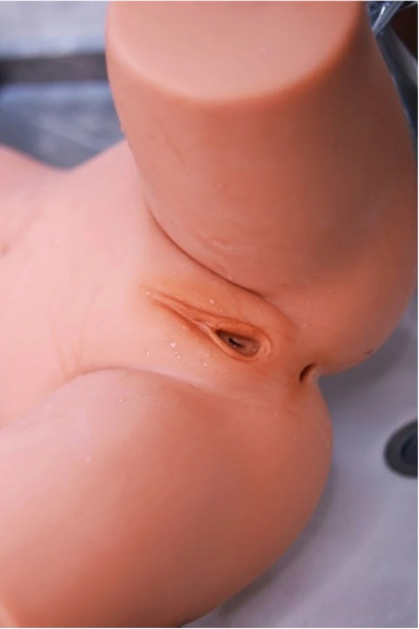 Janica-Blonde-Small-Boobs-Torso-Sex-Doll-with-Head-93cm-9